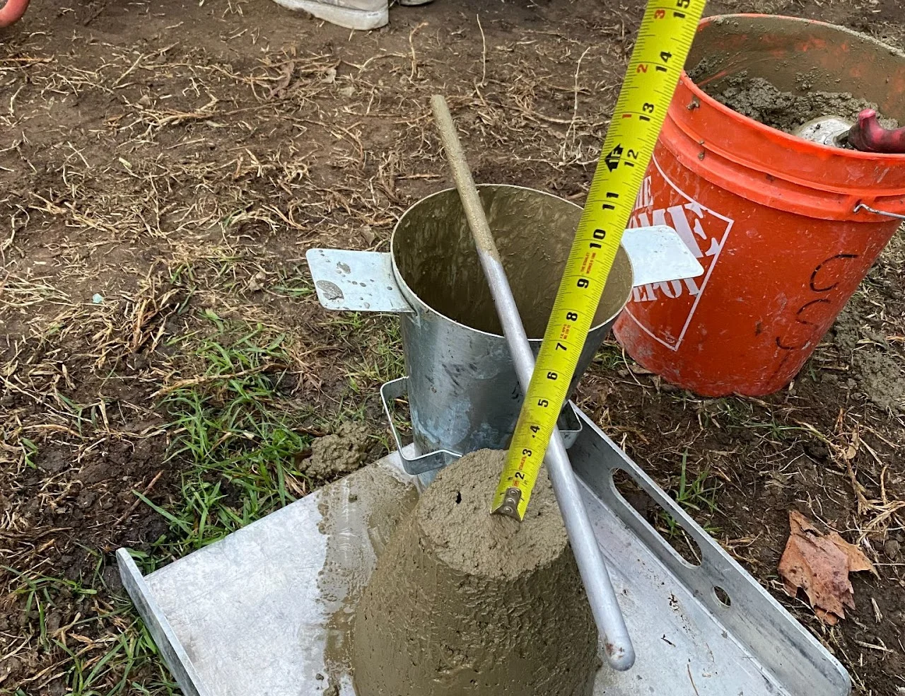 Fresh concrete slump test in the field